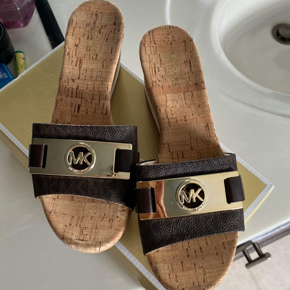 Brand new! Size 8